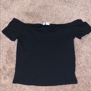 off-the-shoulder shirt